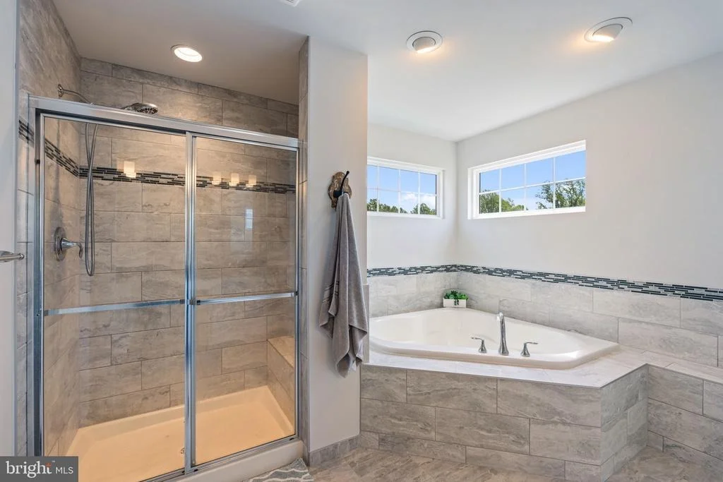 Photo of 5809 MCINTOSH PLACE