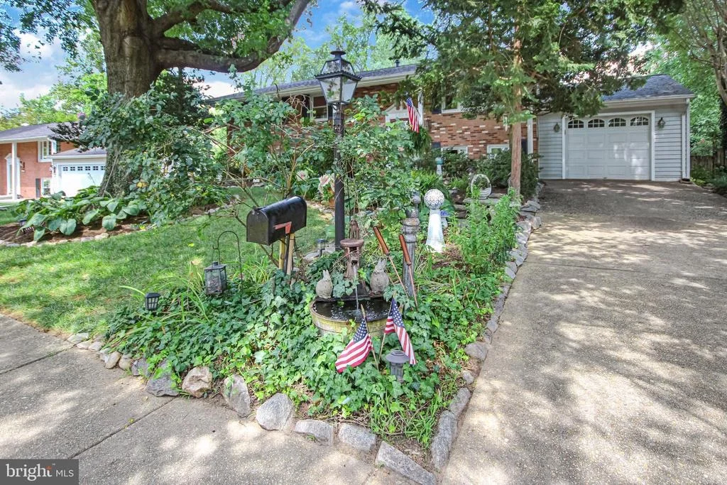 Photo of 7005 GALGATE DRIVE