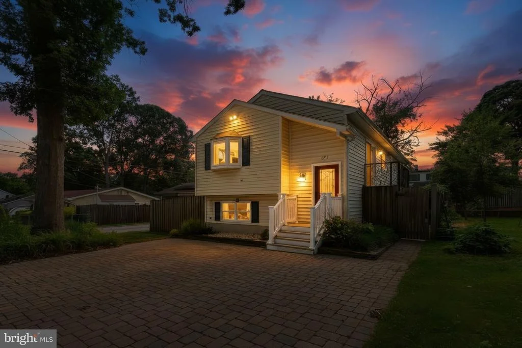 Photo of 601 CENTER DRIVE