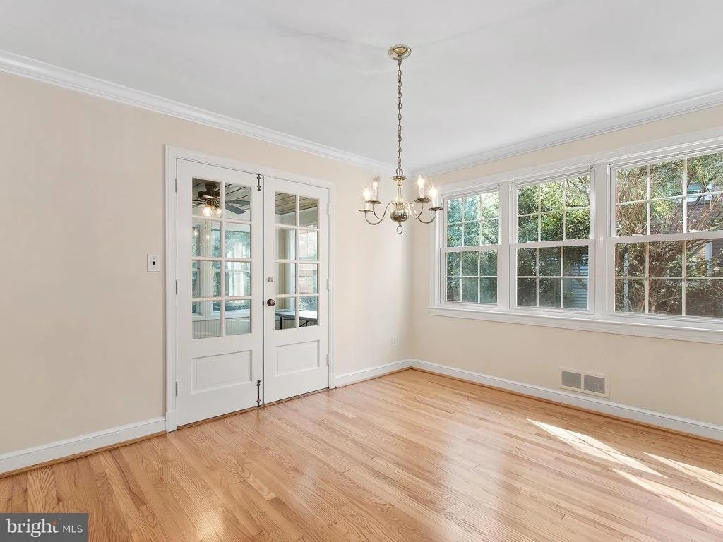 Photo of 9419 RUSSELL ROAD