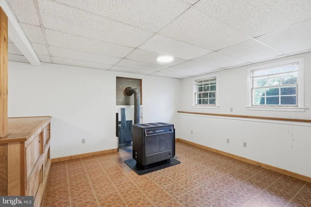 Photo of 4507 REMOUNT ROAD
