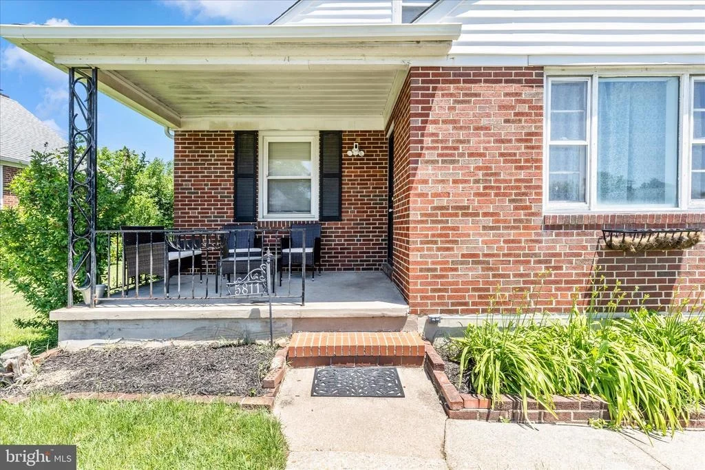 Photo of 5811 DAYBREAK TERRACE