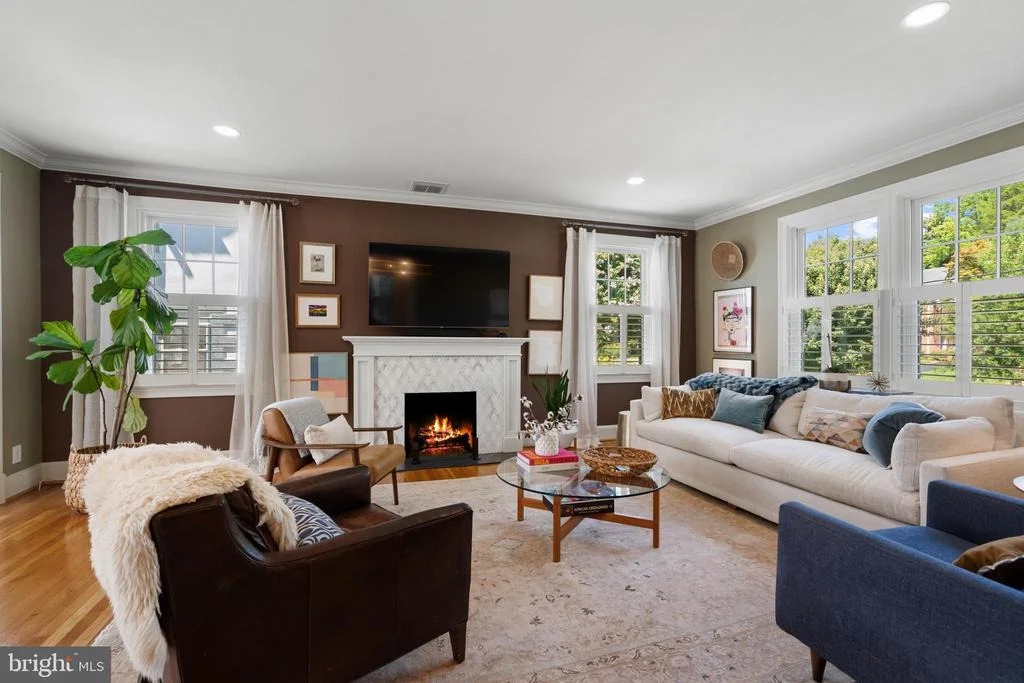 Photo of 4616 CHEVY CHASE BOULEVARD