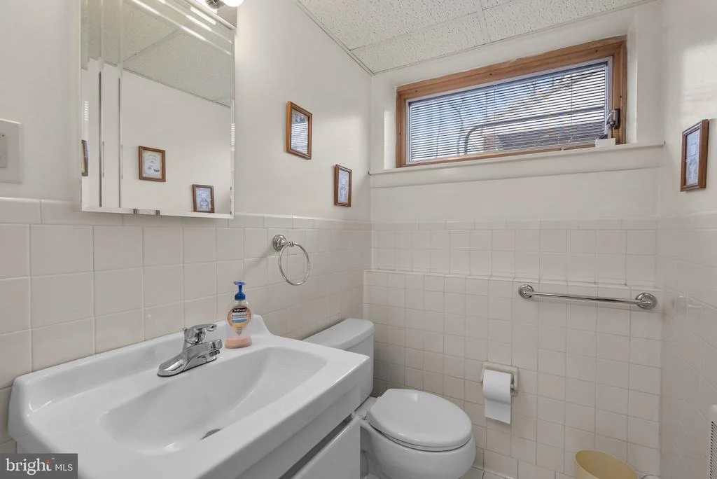 Photo of 3905 HARRISON ROAD