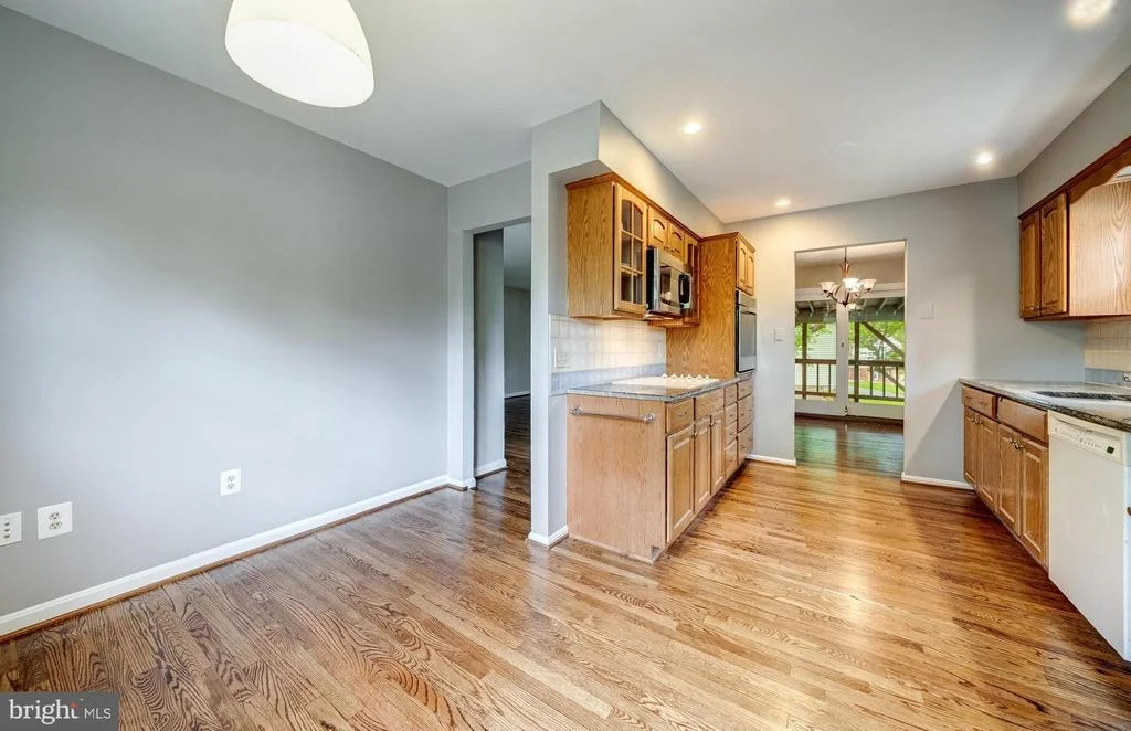 Photo of 7124 GALGATE DRIVE
