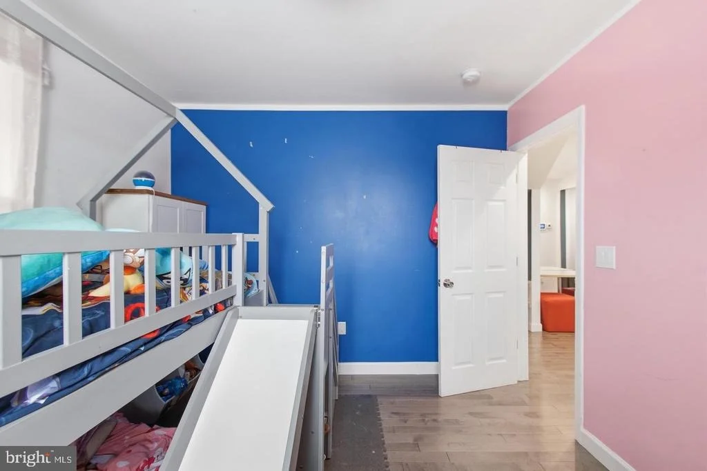 Photo of 1742 LESLIE ROAD