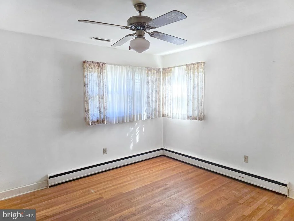 Photo of 105 LAKEVIEW DRIVE