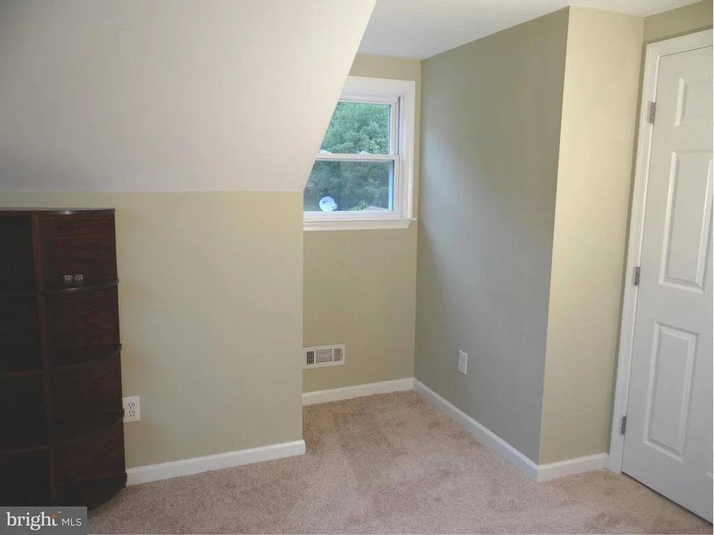 Photo of 132 LAMBERT DRIVE