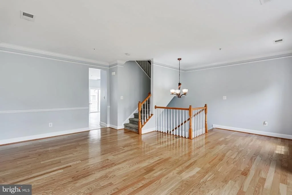 Photo of 19485 DOVER CLIFFS CIRCLE