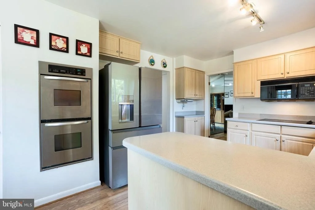 Photo of 2400 SUGARCONE ROAD