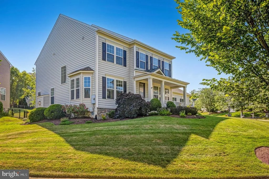 Photo of 22357 HARRIER LANE