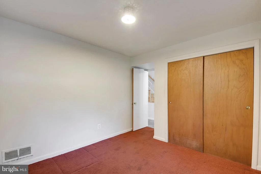 Photo of 9517 FLOWER AVENUE