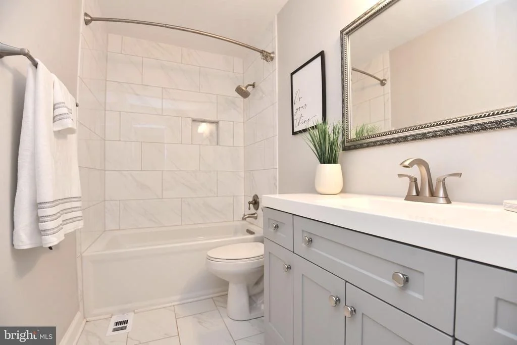 Photo of 11024 TIMBERVIEW DRIVE