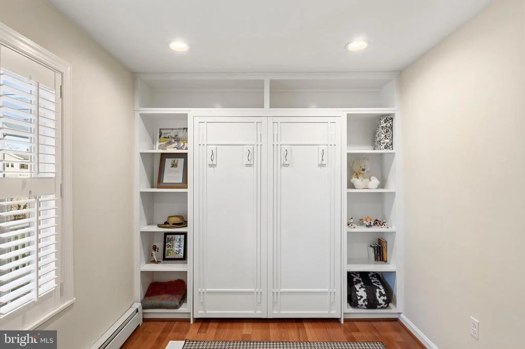 Photo of 1535 RIDGELY DRIVE