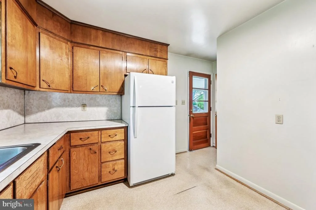 Photo of 707 MIDWAY DRIVE