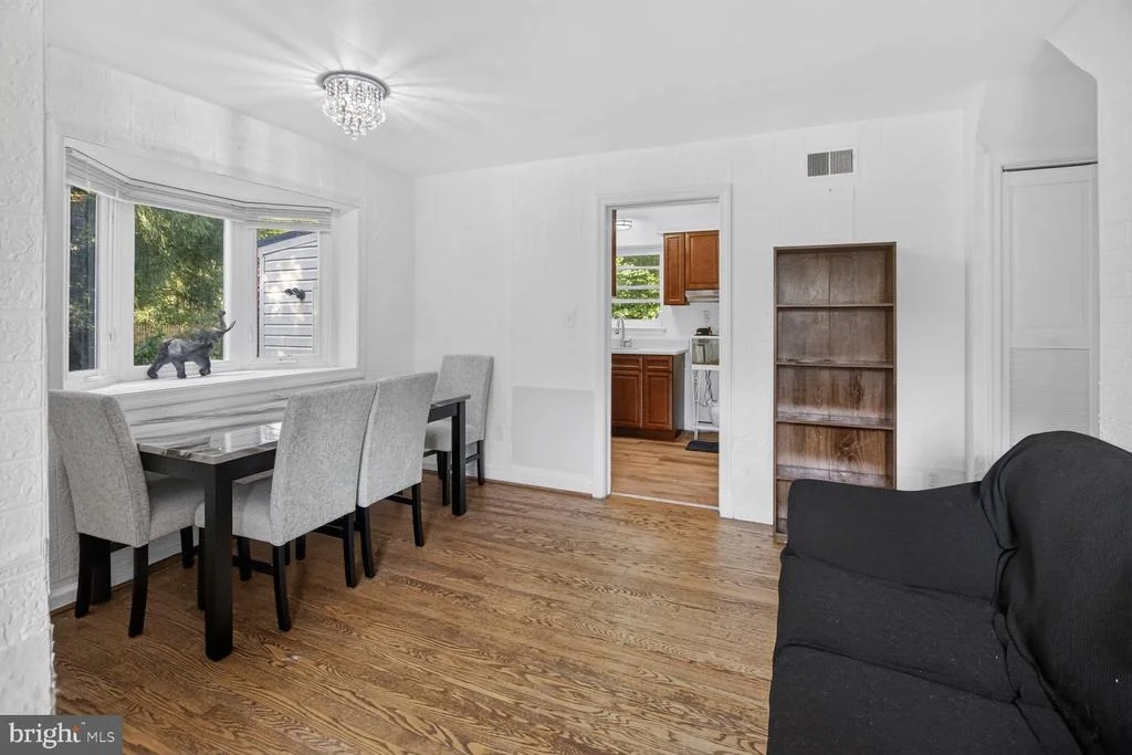 Photo of 2810 BYRON COURT