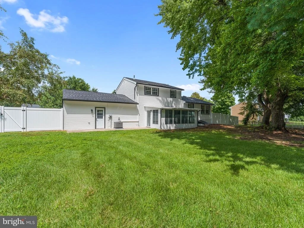 Photo of 422 BIRCH DRIVE