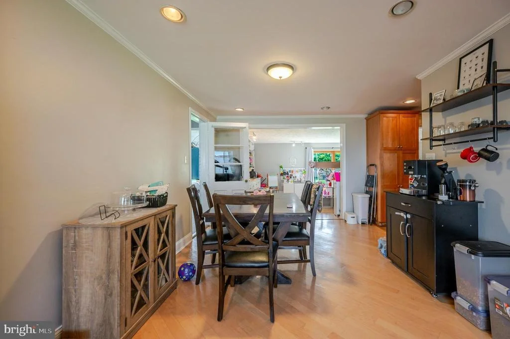 Photo of 4803 APPLE TREE DRIVE