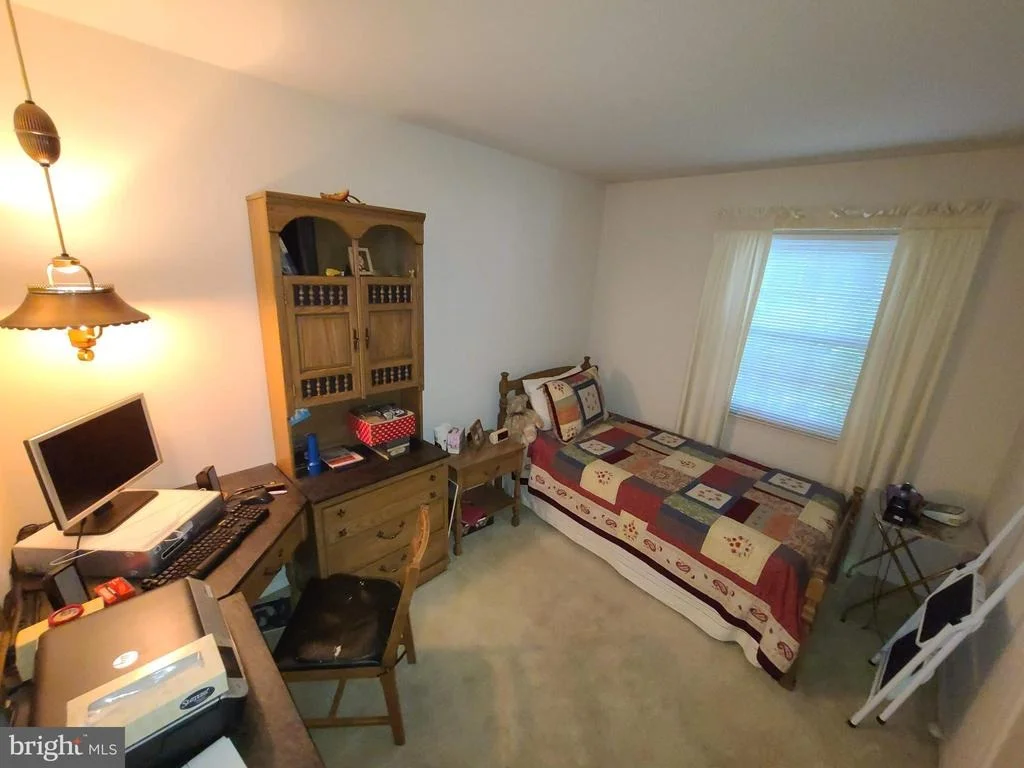 Photo of 6133 SHERBORN LANE