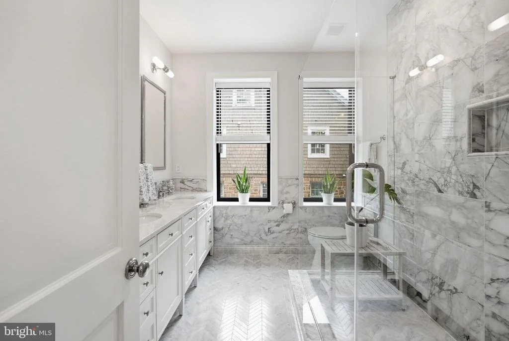Photo of 2558 36TH STREET NW