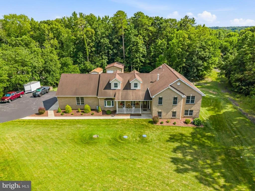 Photo of 11901 DUCKETTOWN ROAD