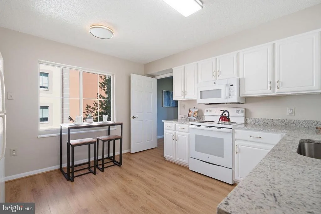 Photo of Unit 304 at 14805 PENNFIELD CIRCLE
