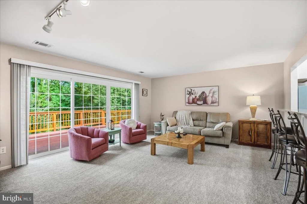 Photo of 1340 REDWOOD CIRCLE