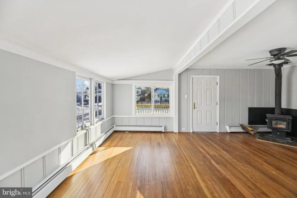 Photo of 306 LINDEN AVENUE