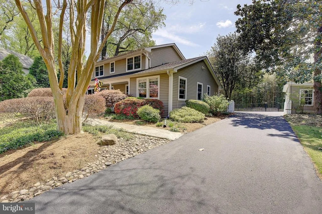 Photo of 2 ISAACS STREET