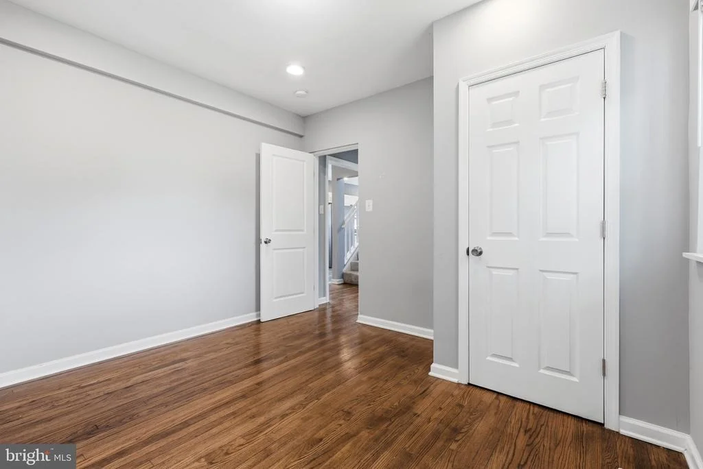 Photo of 6515 GATEWAY BOULEVARD