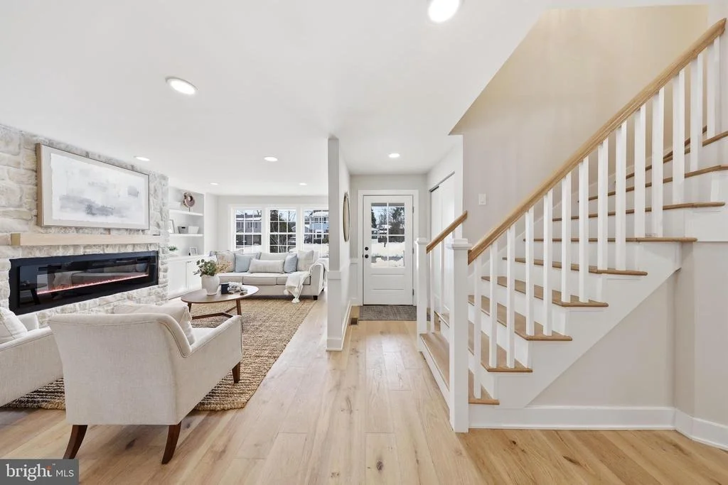 Photo of 615 PARDEE LANE