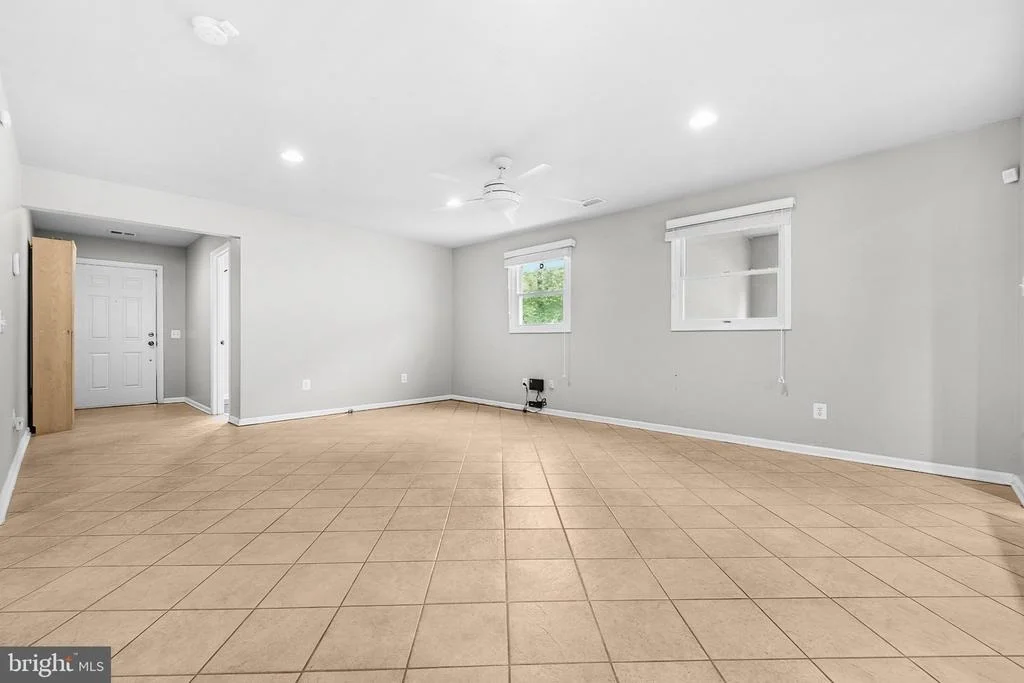 Photo of 8200 LEGION DRIVE