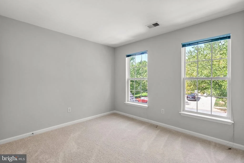 Photo of 18015 COACHMANS ROAD