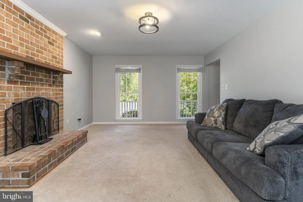 Photo of 735 EVERGREEN ROAD