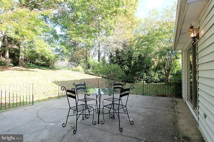 Photo of 8780 OXWELL LANE