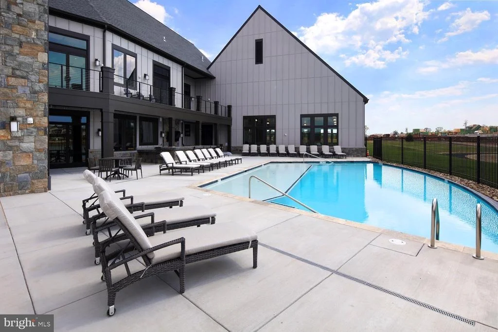 Photo of 43044 GREELEY SQUARE