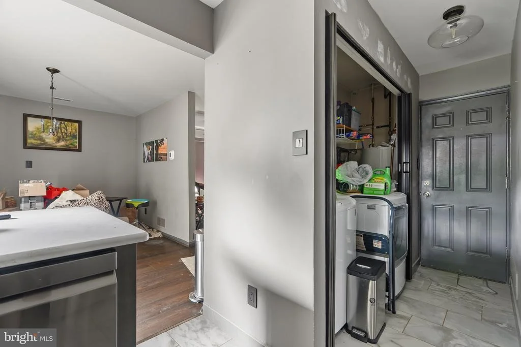 Photo of 6 LANFORD ROAD