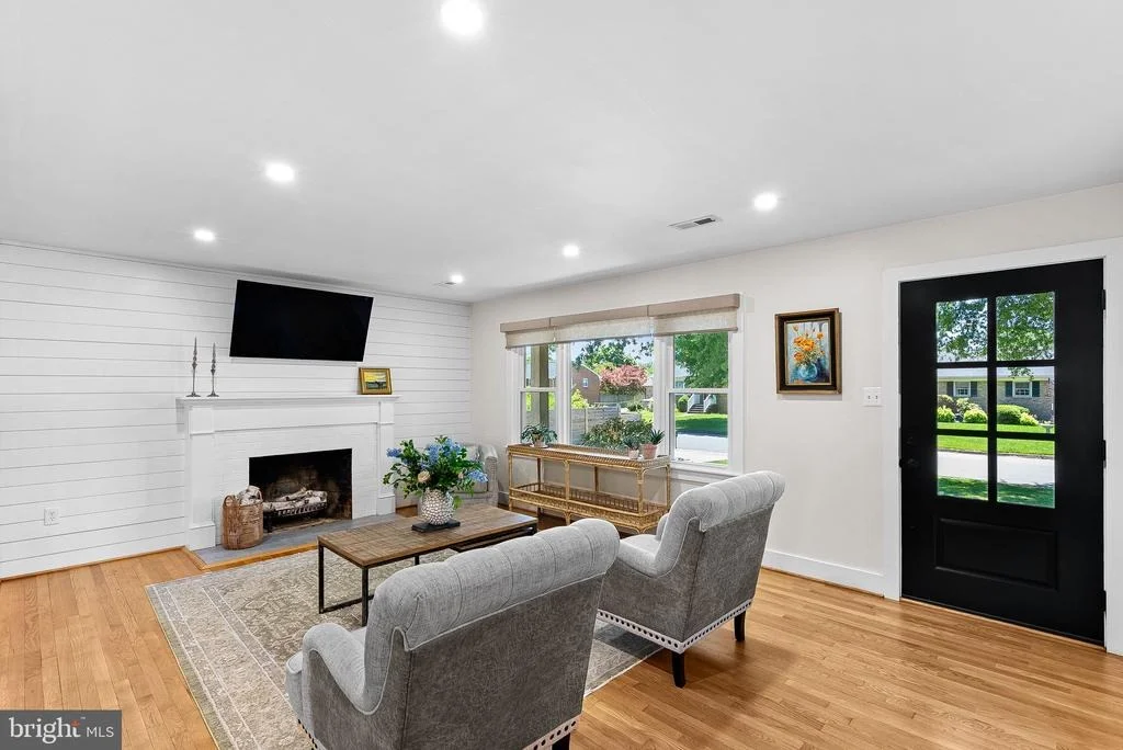 Photo of 10 HAMILTON TERRACE DRIVE