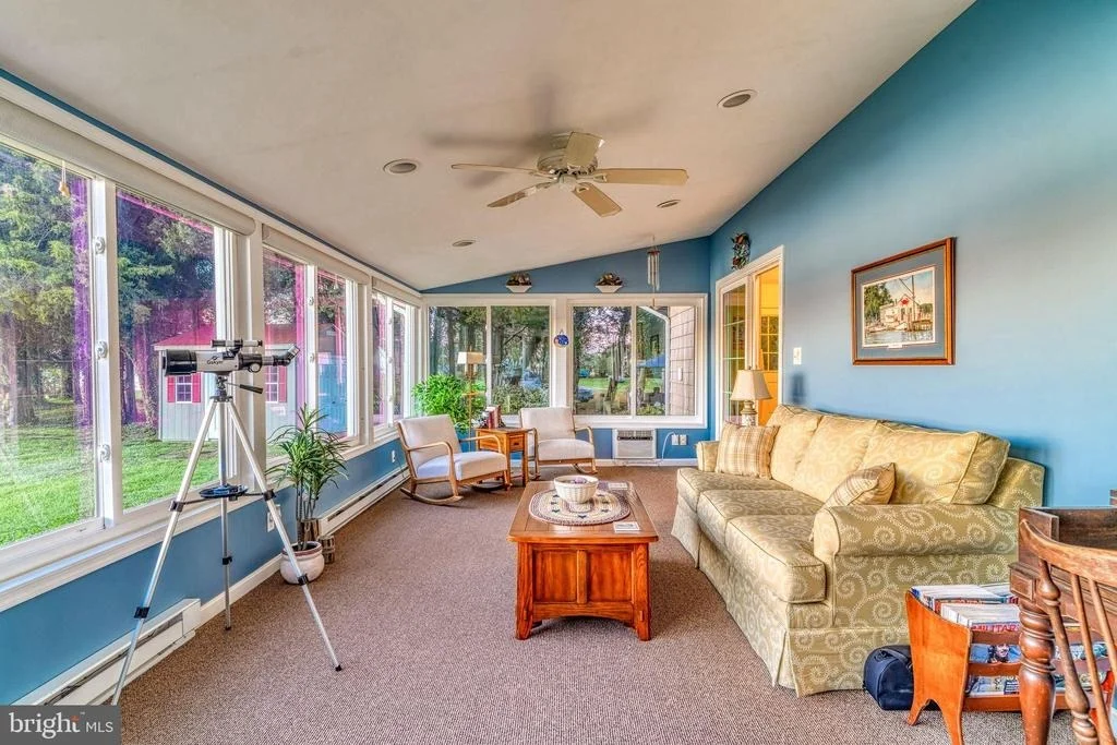 Photo of 16185 BRADBURN LANE