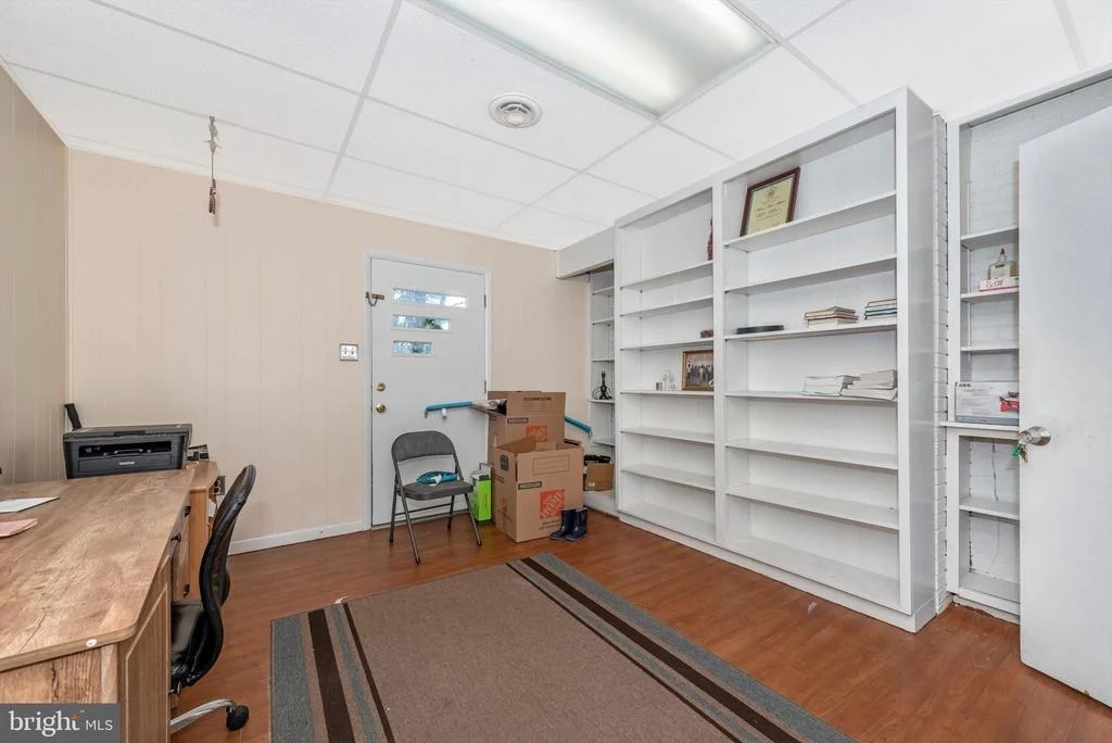 Photo of 6102 DOVER STREET