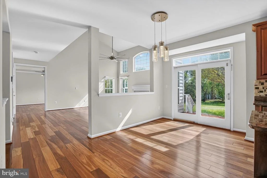 Photo of 25845 SPRING FARM CIRCLE