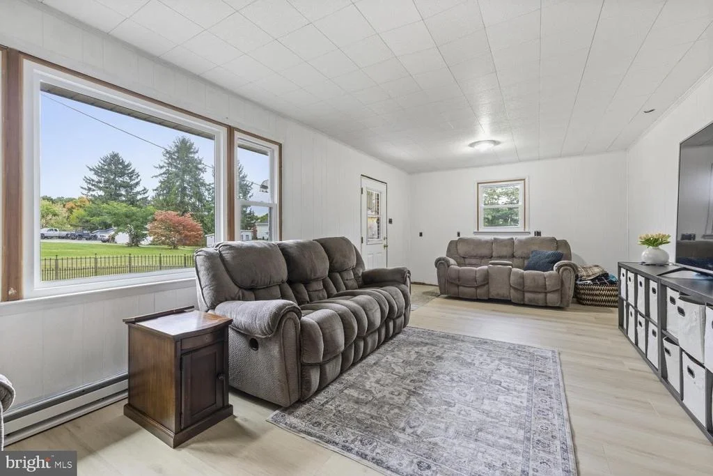 Photo of 3 DELLA LANE