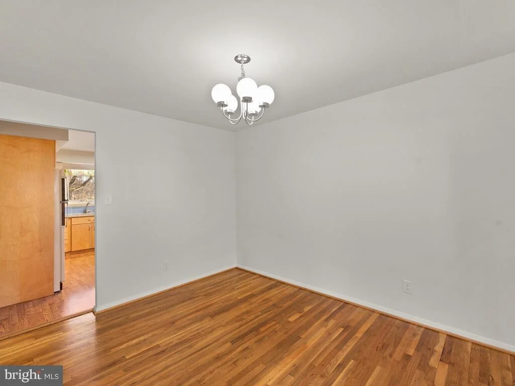 Photo of 5013 ELIOTS OAK ROAD
