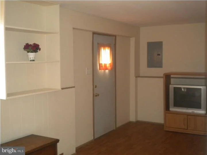 Photo of 17 SYCAMORE DRIVE