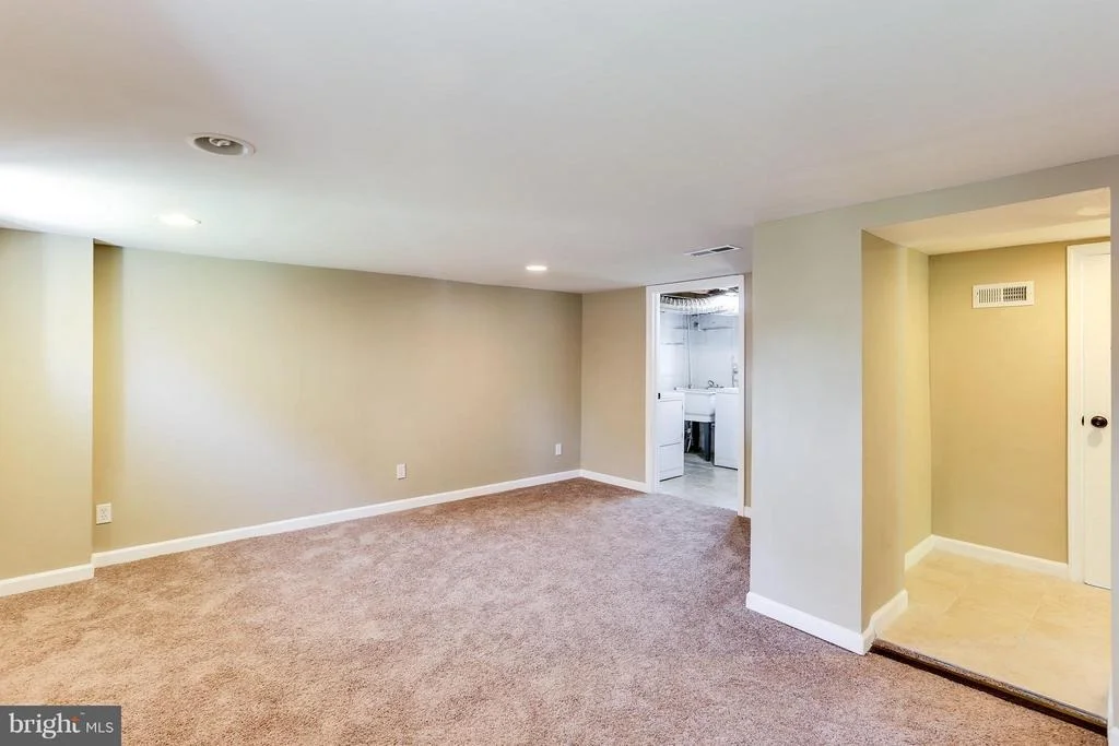 Photo of 1308 POPLAR AVENUE