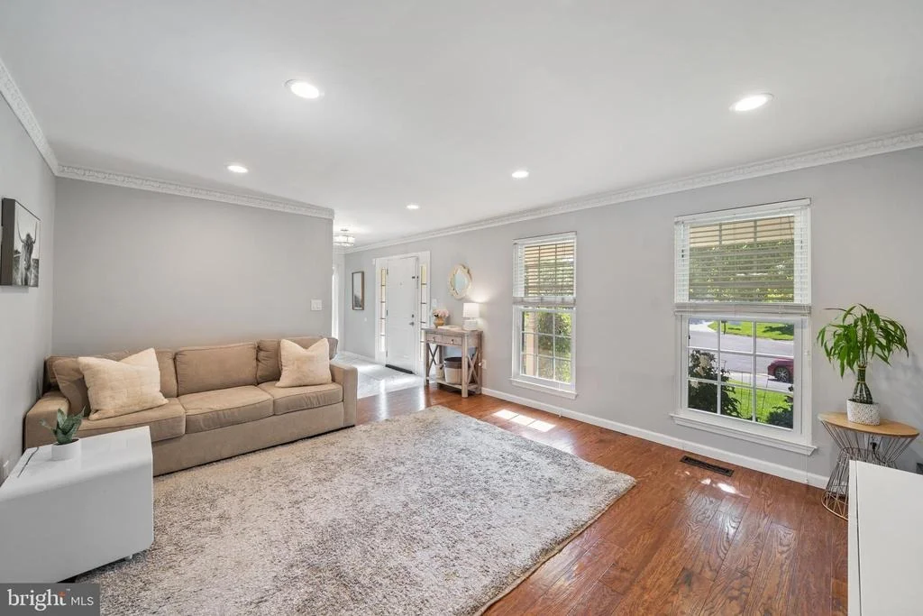 Photo of 14404 BASINGSTOKE LANE