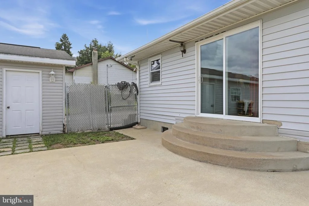 Photo of 102 WISHBONE CIRCLE