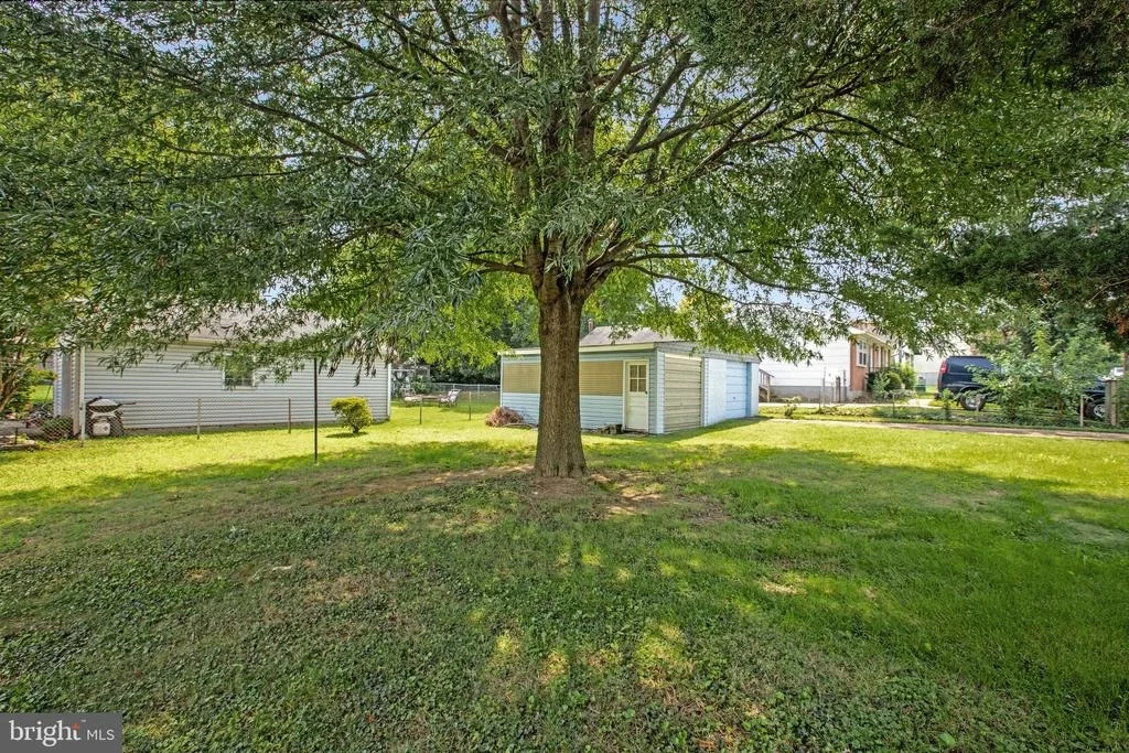 Photo of 413 LAURA AVENUE