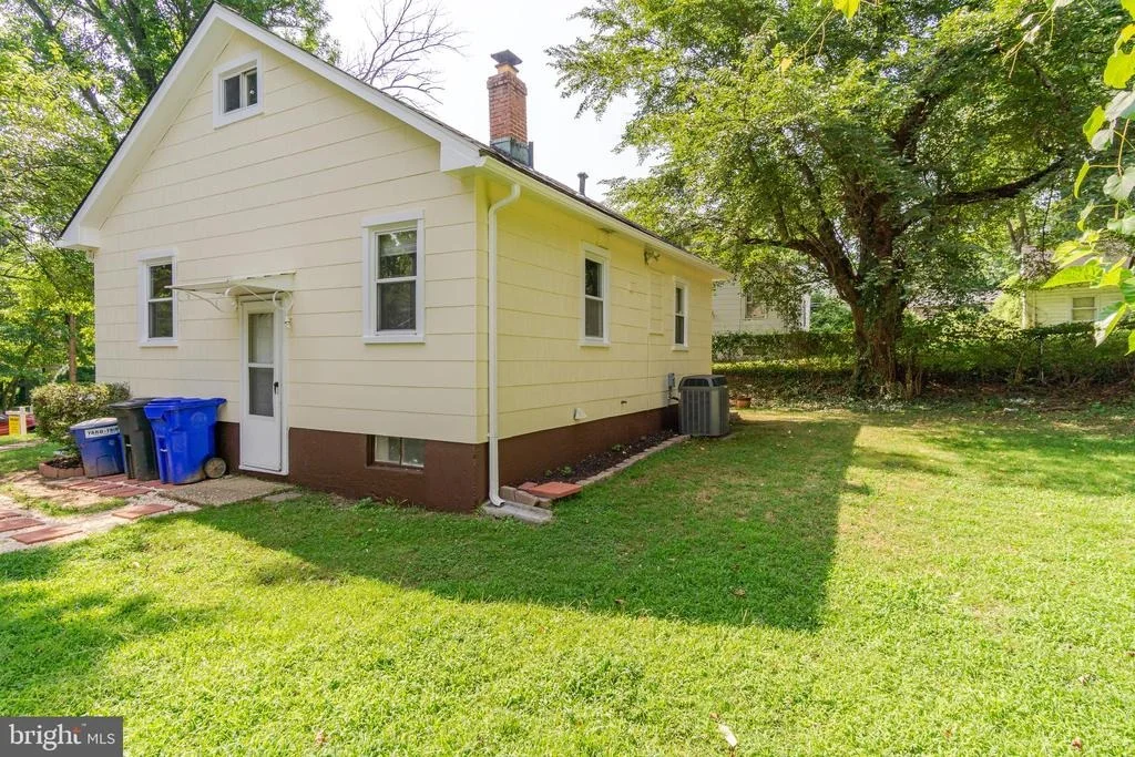 Photo of 4209 ROUND HILL ROAD