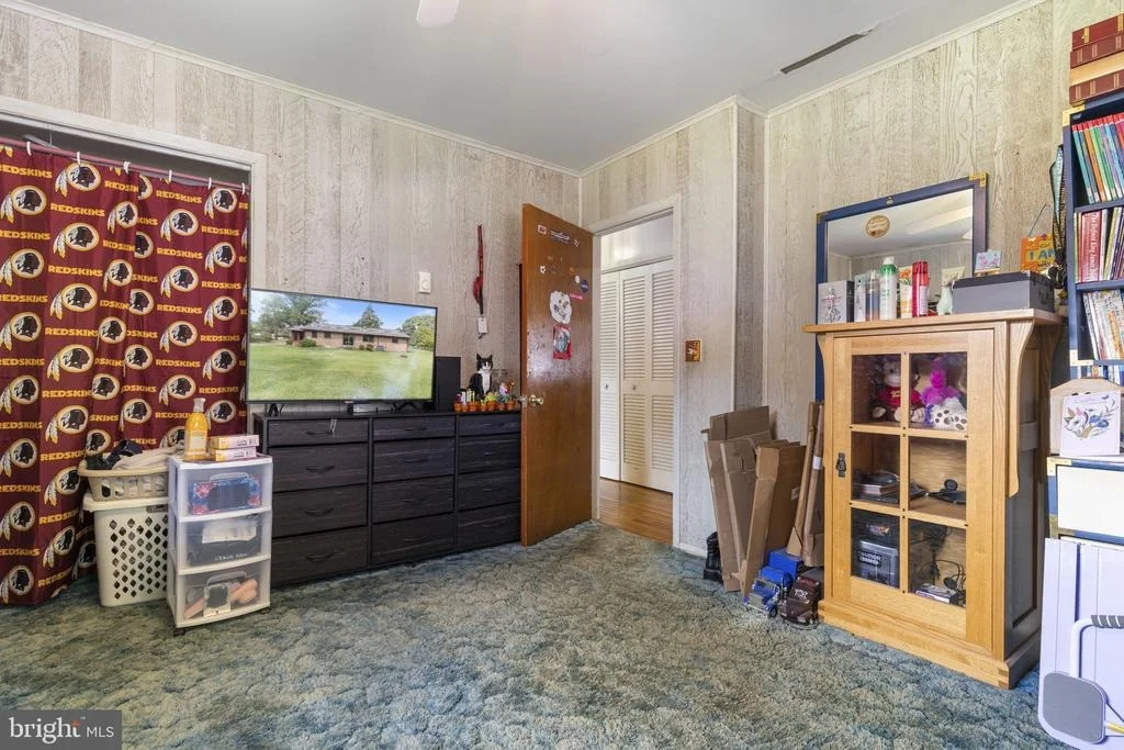 Photo of 5405 DUCLOS LANE